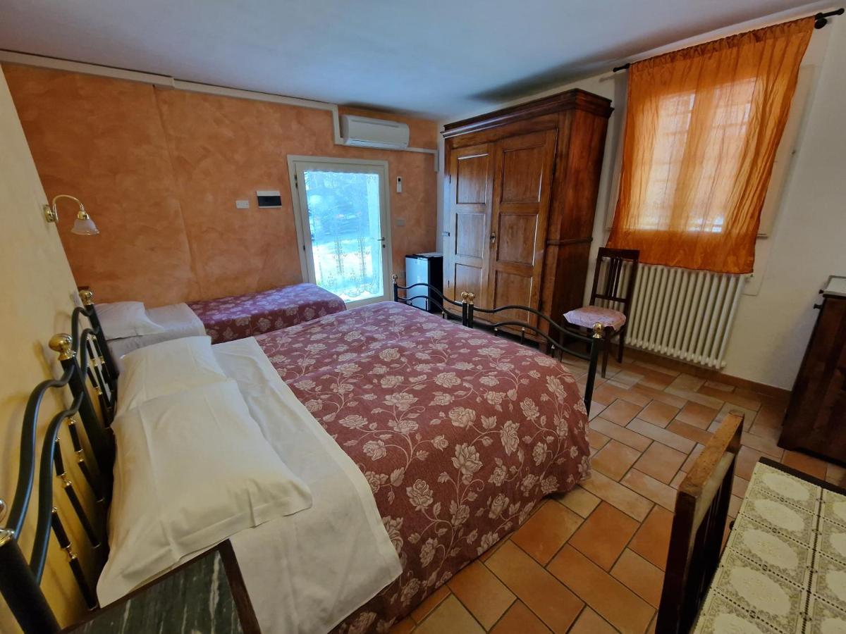 Agriturismo E Cantina La Sabbiona Faenza Buitenkant foto
