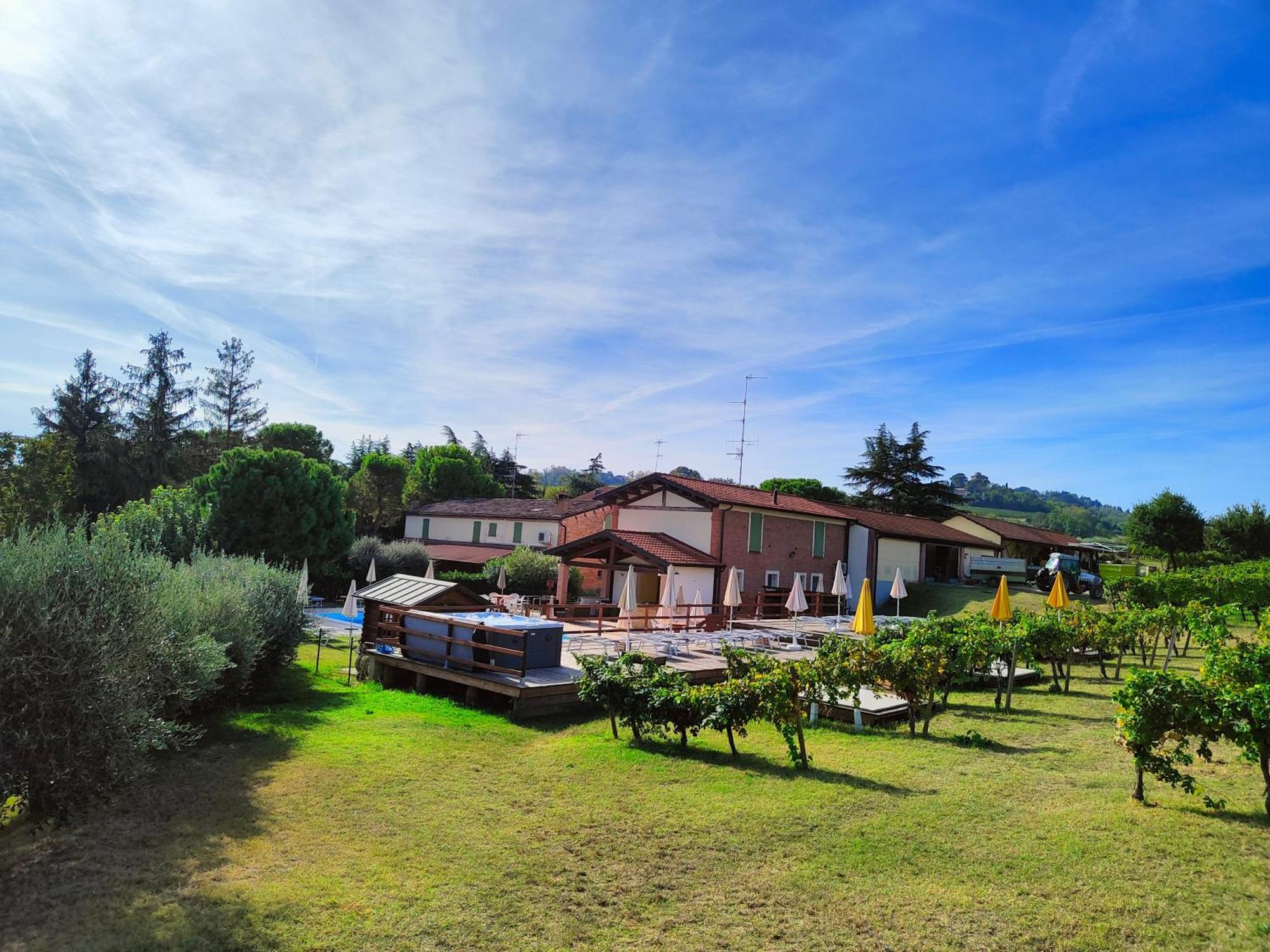 Agriturismo E Cantina La Sabbiona Faenza Buitenkant foto